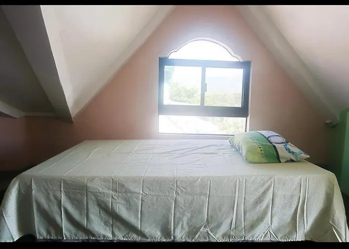 Seashore Garden Apartment Moalboal