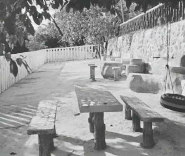 Seashore Garden Apartment Moalboal